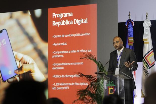 El presidente del Instituto Dominicano de las Telecomunicaciones (Indotel), participó hoy en la décima edición del Congreso Internacional sobre  Tecnología de la Información, Comunicación y Educación a Distancia.