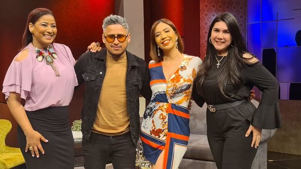 Yenny Polanco Lovera, Jorge Loayzab, Sabrina Stephan e  Ingrid Cruz.