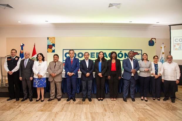 Gabinete de Polí­tica Social comparte experiencias sobre polí­ticas Sociales con el Gobierno de Perú