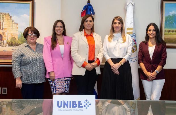 Unibe y Clúster Turí­stico de Puerto Plata firman convenio para desarrollar programa de cultura turí­stica