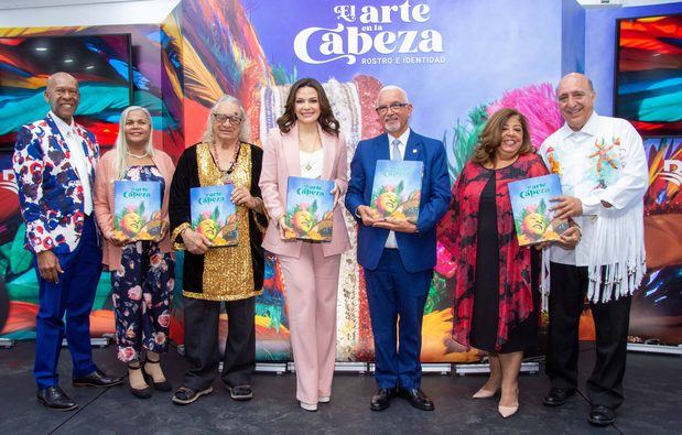 La presentación del libro El arte en la cabeza, el miércoles 1 de marzo en el Centro Cultural Banreservas, ha representado la puesta en común de uno de los libros dominicanos más hermosos del país.