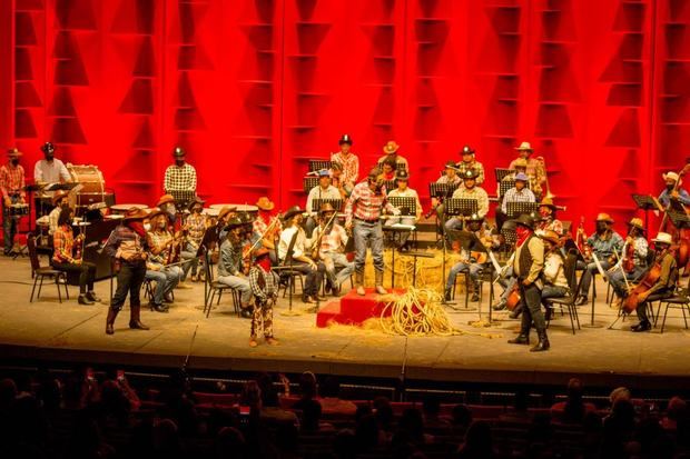 Concierto de Vaqueros en el Gran Teatro del Cibao.