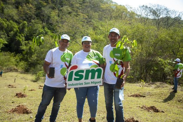 Industrias San Miguel realiza Jornada de Reforestación en Santiago Rodríguez
