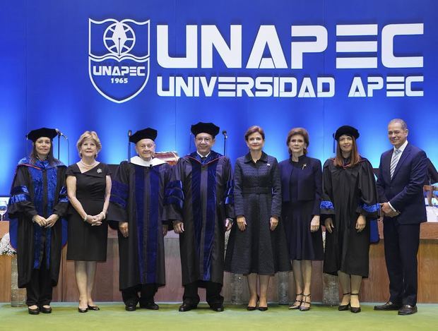 Unapec otorga título Doctor Honoris Causa a Héctor Valdez Albizu