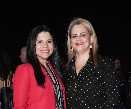 Paola Mañon y Julissa Rosario.