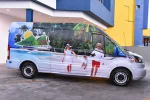 Uno de los nuevos vehículos para el transporte de los turistas.
