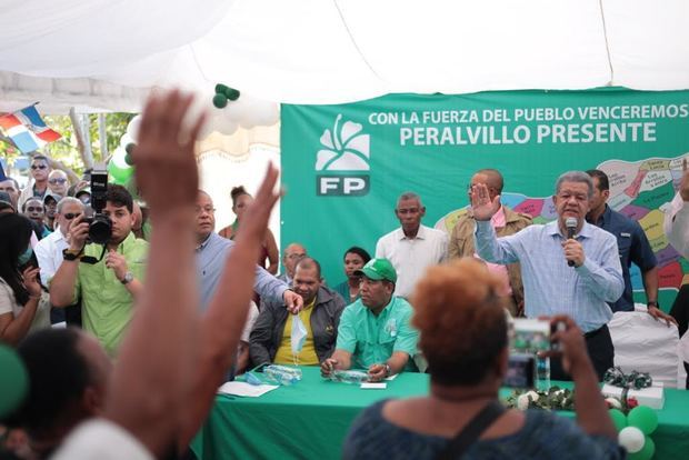 El partido Fuerza del Pueblo juramenta regidor en Peralvillo.