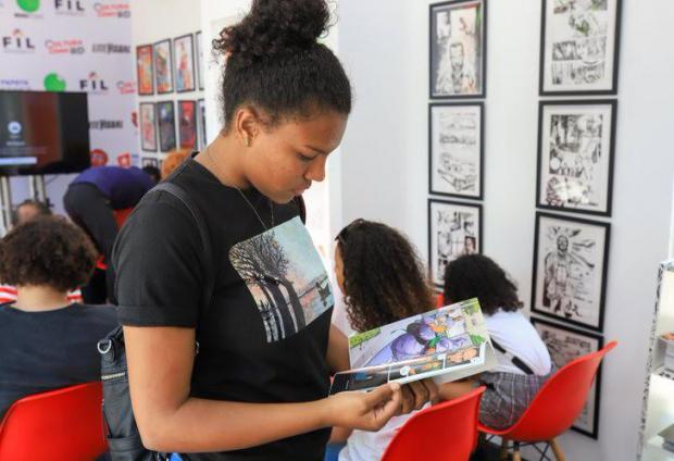 Martes de conferencias, charlas, exposiciones, documentales y teatro en la Feria del Libro