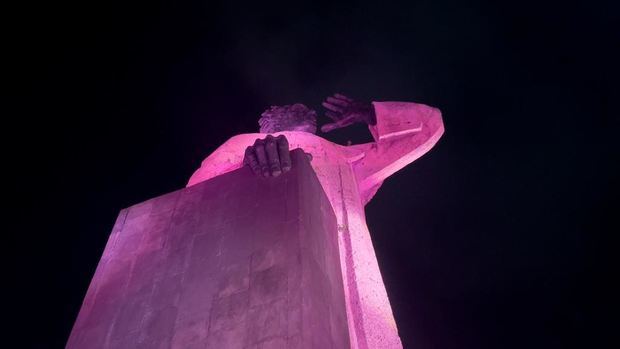 Monumento Fray Antonio de Montesino.