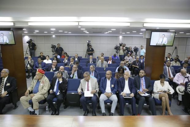 JCE celebra audiencia pública sobre el reglamento que crea la Unidad Administrativa Sancionadora Electoral