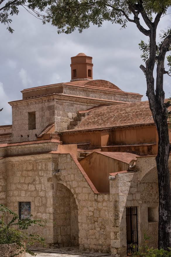 Catedral Castrense Santa Bárbara, Zona Colonial.