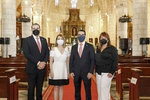 CCI Puesto de Bolsa conmemora misa en la Catedral para celebrar su décimo aniversario