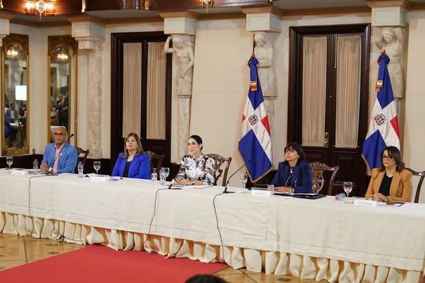 Reunión con la prensa Gabinete de la Niñez.