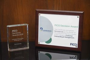 Banreservas recibe premio FICO.