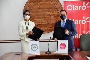 Claro firma acuerdos de conectividad con UNICARIBE, UNPHU, UTESA y UNIBE