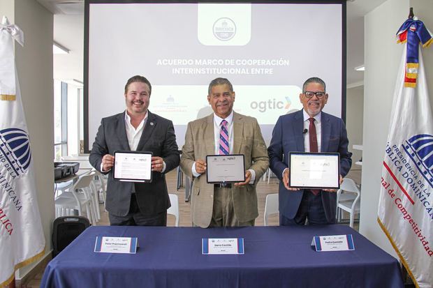 Dr. Peter Prazmowski, Darío Castillo Lugo y Pedro Quezada.