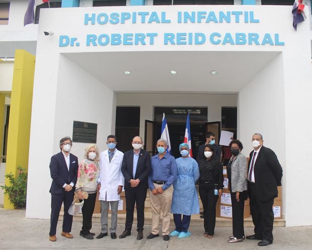 Israel dona insumos médicos contra el Covid-19 al Hospital Infantil Dr. Robert Reid Cabral.