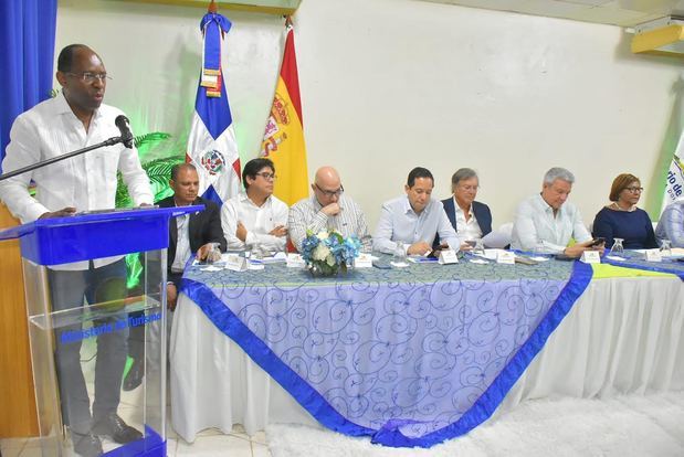 Lanzan programa para fomentar el turismo sostenible en Pedernales y la región Enriquillo