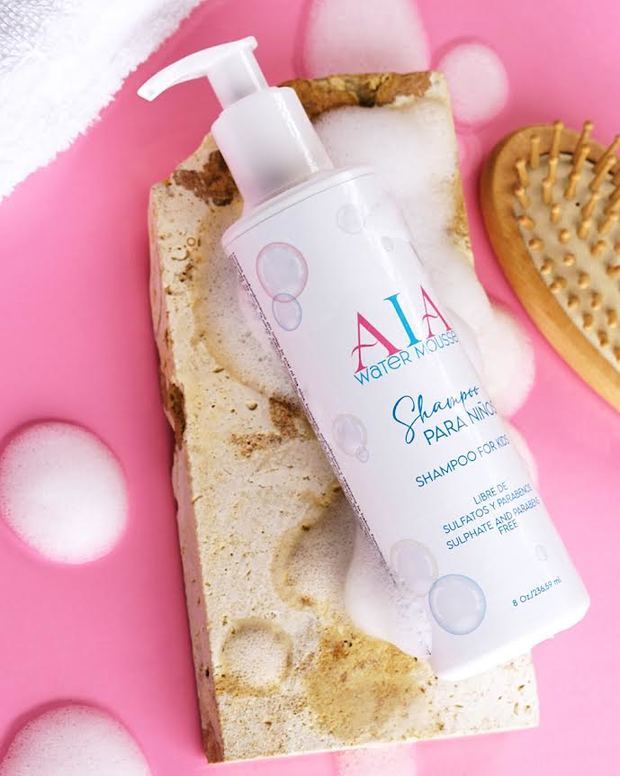 Shampoo AIA Water Mousse.