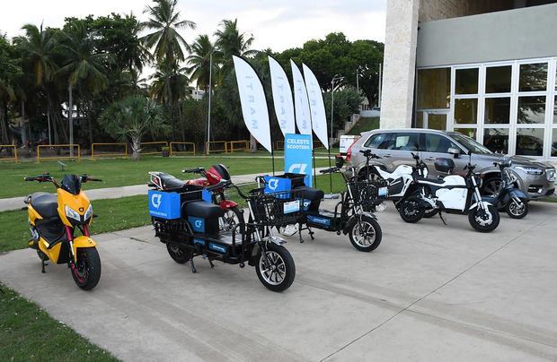 Exhibición de vehículos eléctricos.