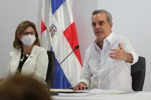 Abinader anuncia 10,000 millones en obras en la provincia Duarte