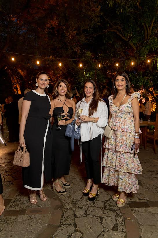 Liza Azar, Annellie Khoury, Nurita Risk e Irene Mercado.