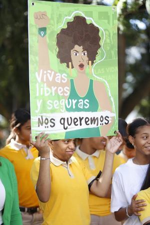 MOVIDA realiza manifestación previa al Día Internacional de la Mujer