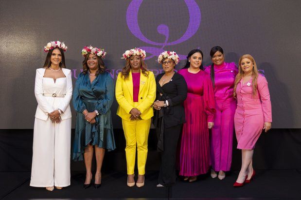Deianira Sosa, Amarilis Duran, Glenis Mojica, Fary de León, Grace, Mercedes Sugerly Peña y Carla Suarez.