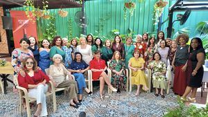 Celebran Almuerzo Literario en Santo Domingo