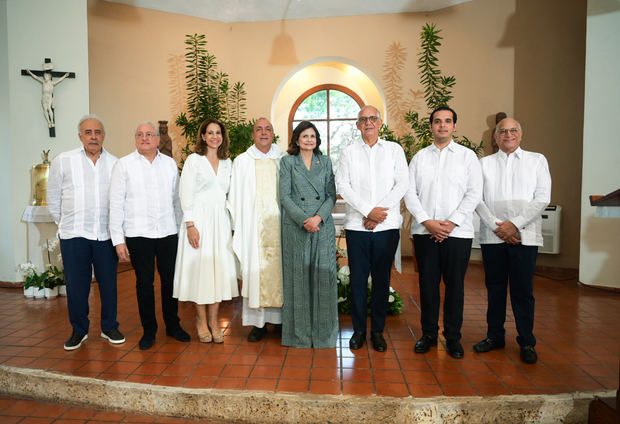 La vicepresidenta Raquel Peña con directivos de Grupo M