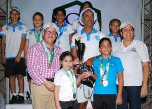 Ángeles del Centro Español conquistan la XIII Competencia de Santiago Country Club