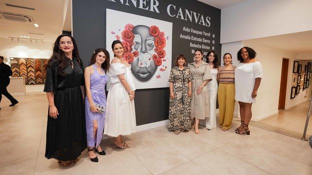  Zoraidy Garcia, Amalia Estrada, Aida Vásquez Yarull, Susy Guzman, Pamela Polanco, Betesha Bloise, Ana María Lopez y Judith Lopez.