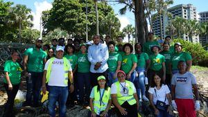 UNPHU organiza jornada de limpieza de playas
