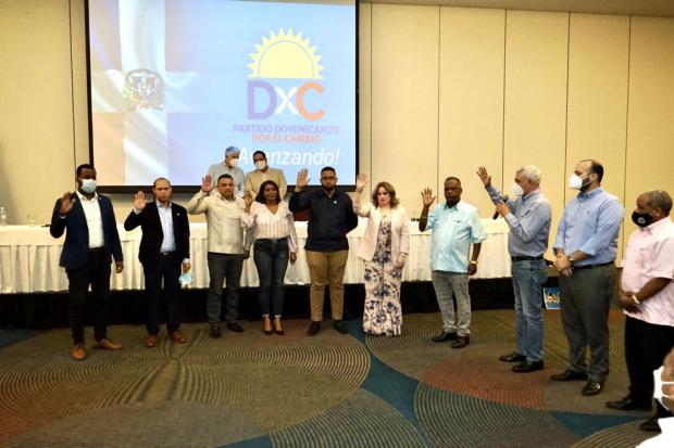 Yira Sandoval forma parte Consejo Político Partido Dominicanos por el Cambio en Ultramar
