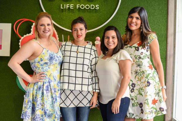 Maria Victoria Kaluche, Carolina Socias, Wendi Larrauri y Carol Zapata.