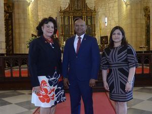 Cándida Ortega, Oscar Peña y Sonia Mordán.