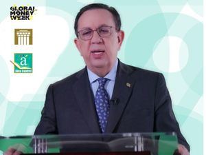 Gobernador Valdez Albizu deja inaugurada la 8va versión de la Semana Económica y Financiera