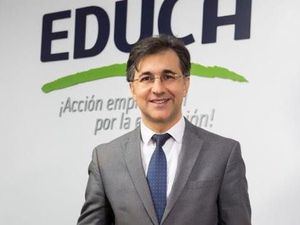 El director ejecutivo de la Acción Empresarial por la Educación, EDUCA, Darwin Caraballo.