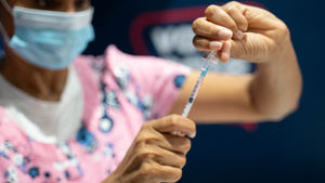 R.Dominicana ha vacunado a la mitad de su población adulta contra la covid-19