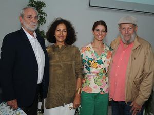 Peter Croes, Jocelin de Croes, Xynara Croes y Freddy Ginebra.