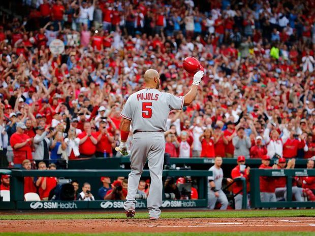 Regreso de Albert Pujols inspira la victoria de los Cardinals.