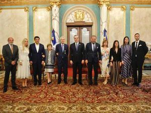 Gabriel Escarrer Juliá recibe la máxima condecoración de la República Dominicana