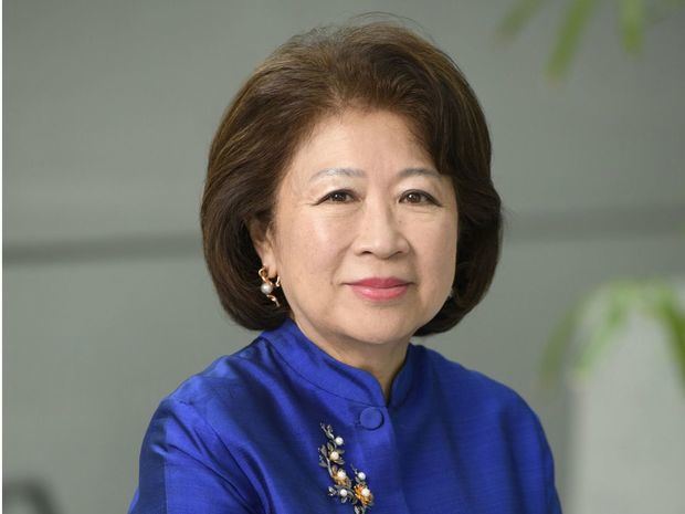 Mari Pangestu directora gerente.