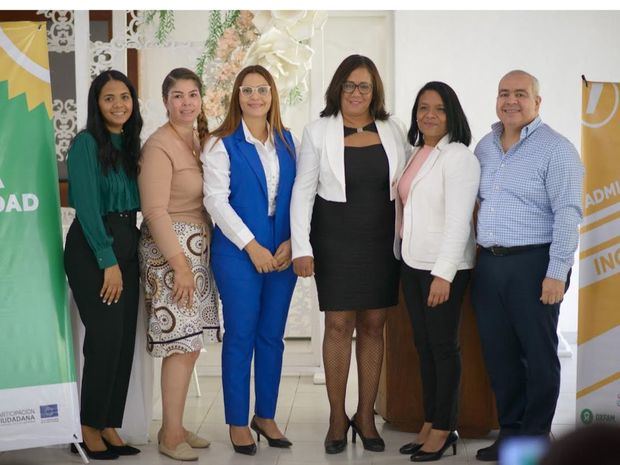 Participantes del Foro por la Calidad de los servicios.