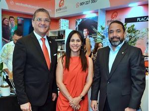 Ignacio Glass, Rayluz Ramirez e Yrvin Muniz.