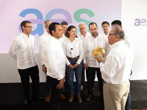 AES Corporation premia con Casco de Oro a proyecto Gasoducto del Este