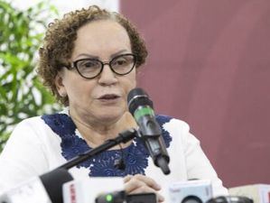 Procuradora Germán Brito reacciona ante críticas de Roberto Santana