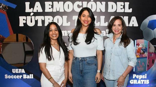 Lisamel Trinidad, Alexandra Bodden y Tania Núñez. 