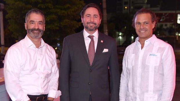 Pedro Troncoso, Gerardo Simón y Juan Tomás Díaz.