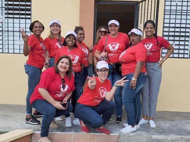 Rochelle, Evelin, Giovanna, Lidia, Guisen, María y Felicia.